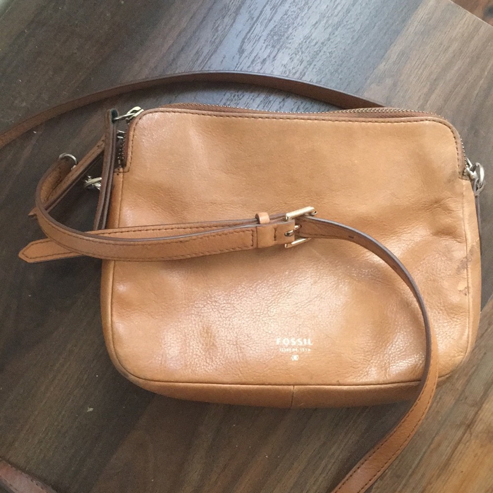 Brown leather Fossil purse